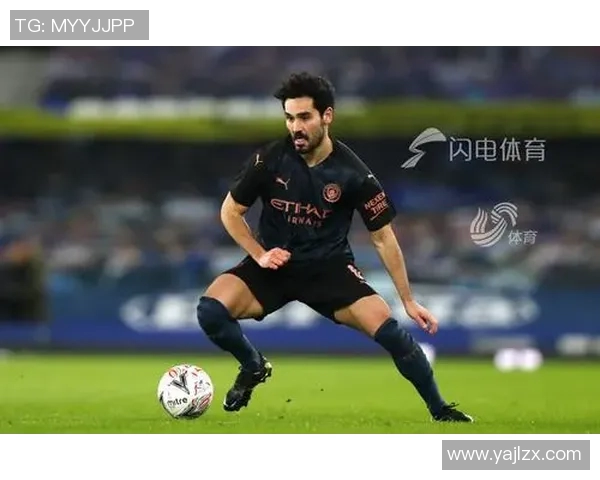 京多安引领新潮流球场内外的多面手与足球的未来之星